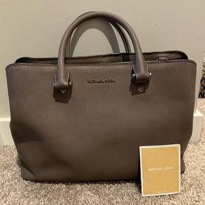 Michael Kors purse